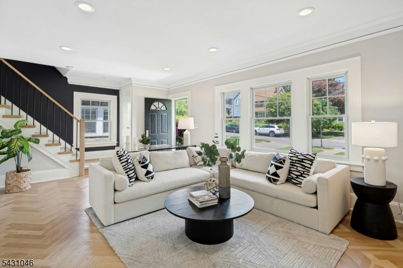 2 Columbus Ave