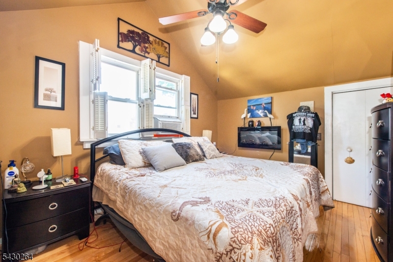 41 Frederick Ave