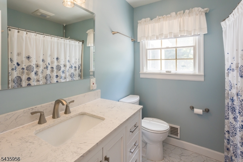 52 Saint Marys Dr