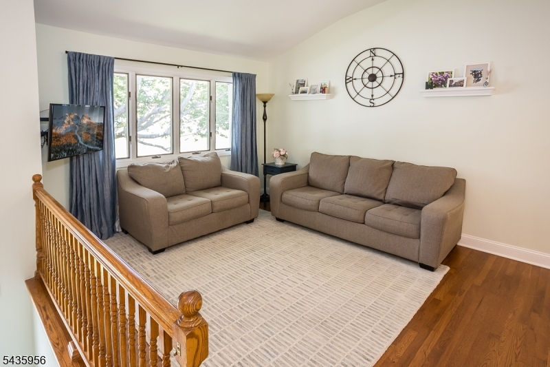 52 Saint Marys Dr