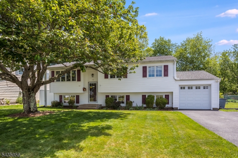 52 Saint Marys Dr