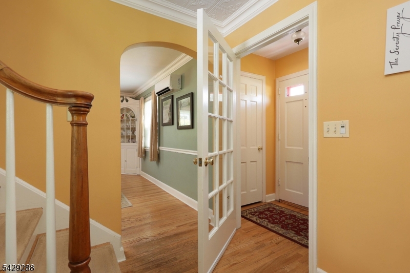 303 E Webster Ave