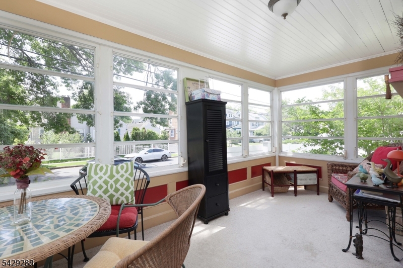303 E Webster Ave
