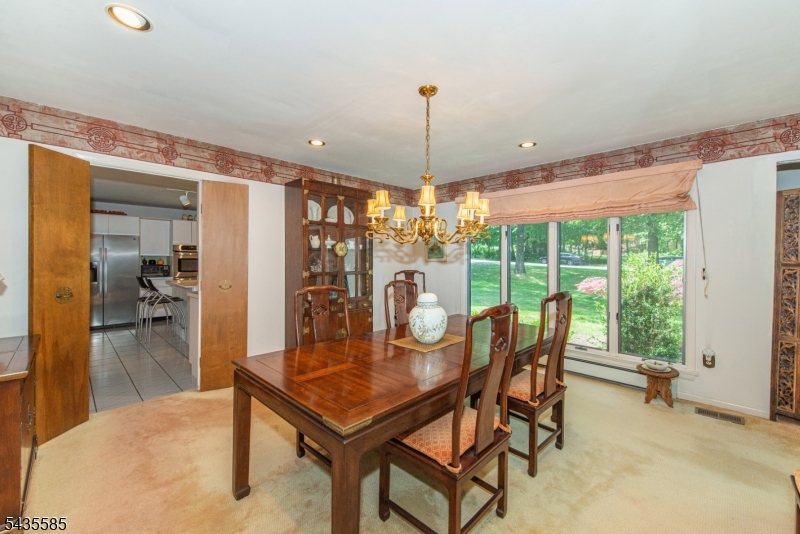 15 Wilshire Dr