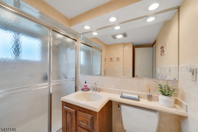 11 Kilmer Dr