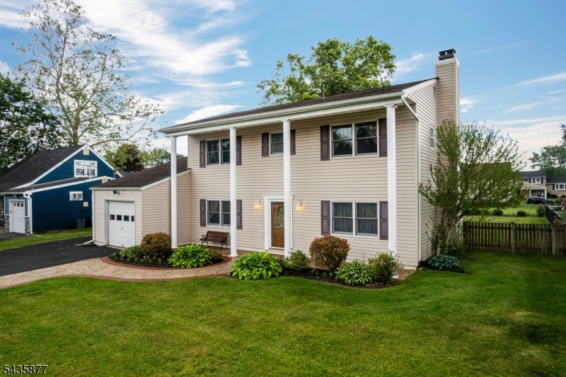 14 Allyson Rd