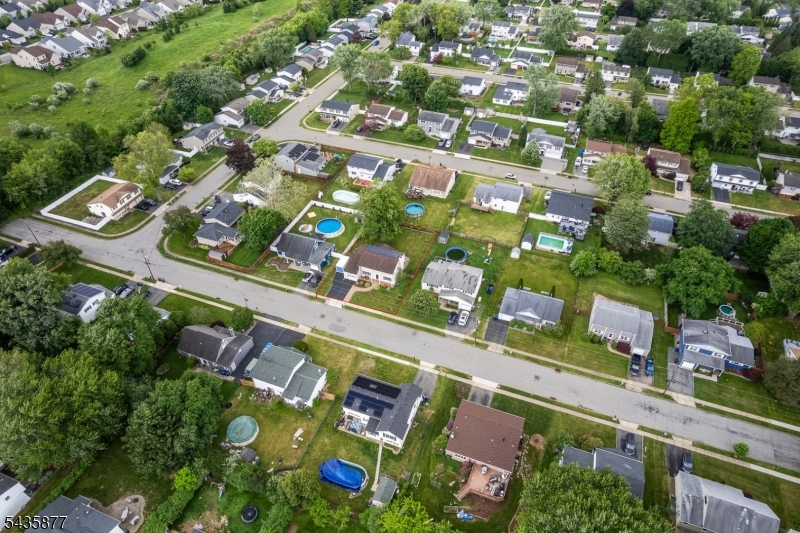 14 Allyson Rd