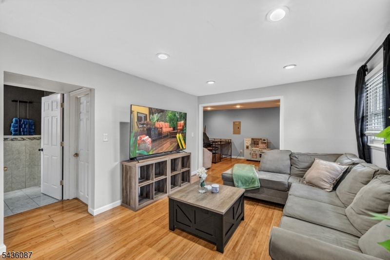 14 Stickle Ave