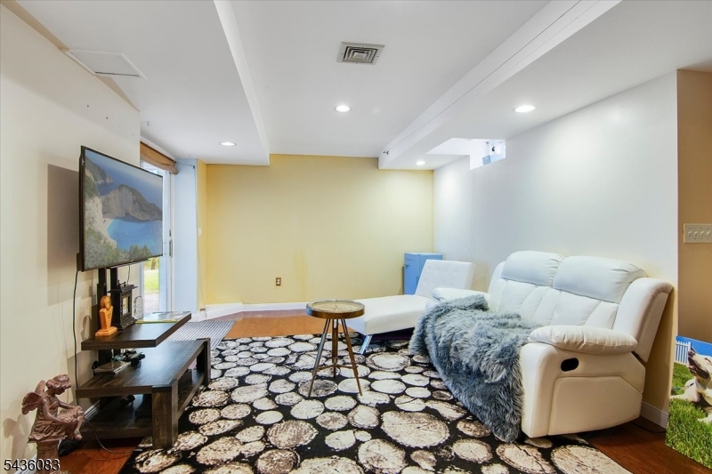 58 Musiker Ave