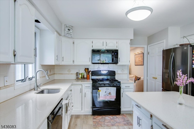58 Musiker Ave