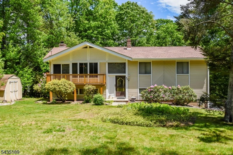 98 Gould Rd