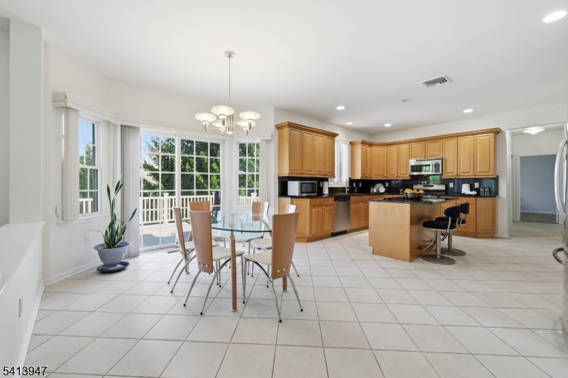 31 Phillip Dr