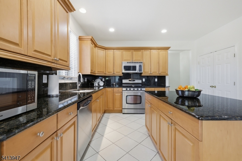 31 Phillip Dr
