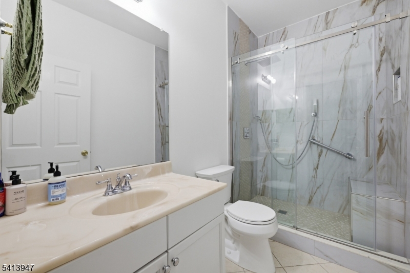 31 Phillip Dr
