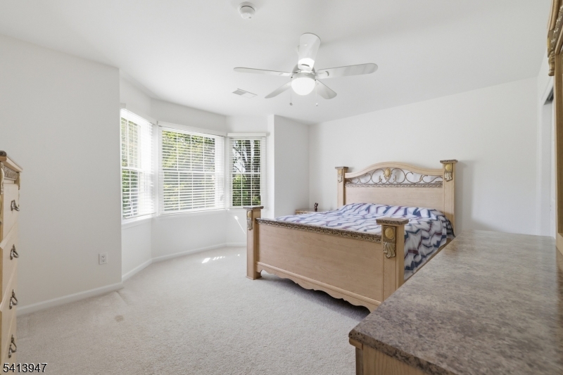 31 Phillip Dr
