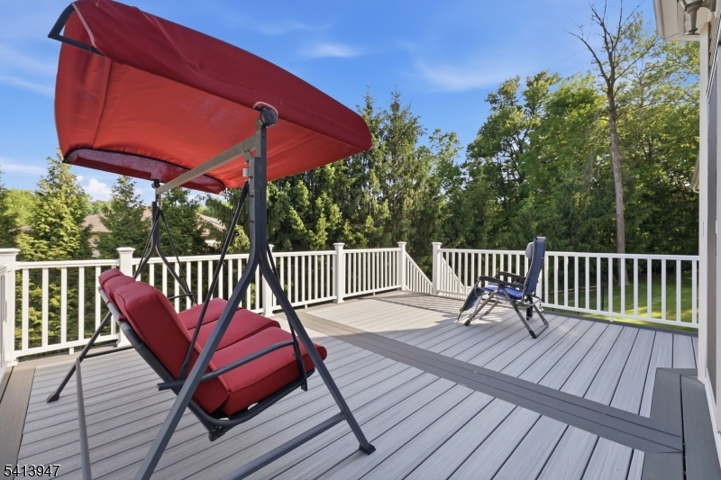 31 Phillip Dr