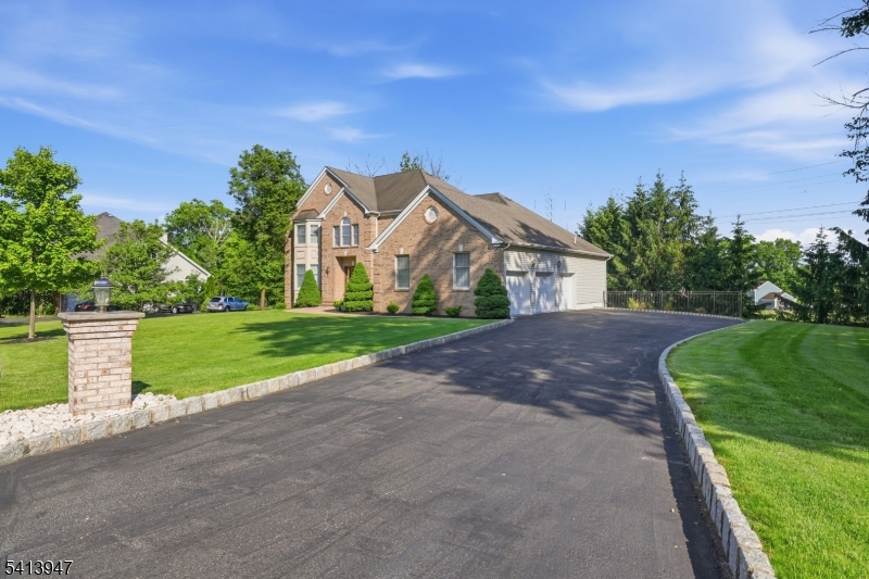 31 Phillip Dr