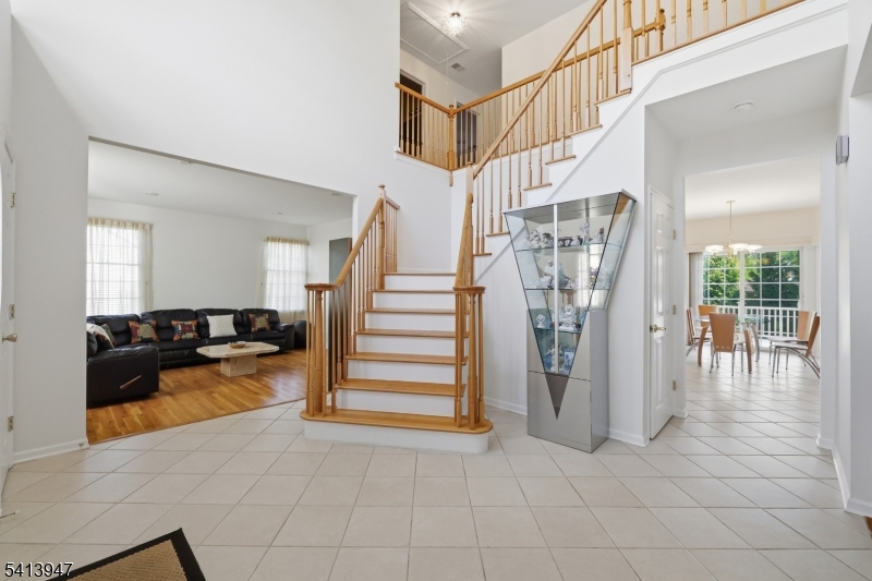 31 Phillip Dr