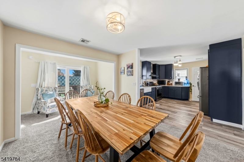 162 Rutherford Ave