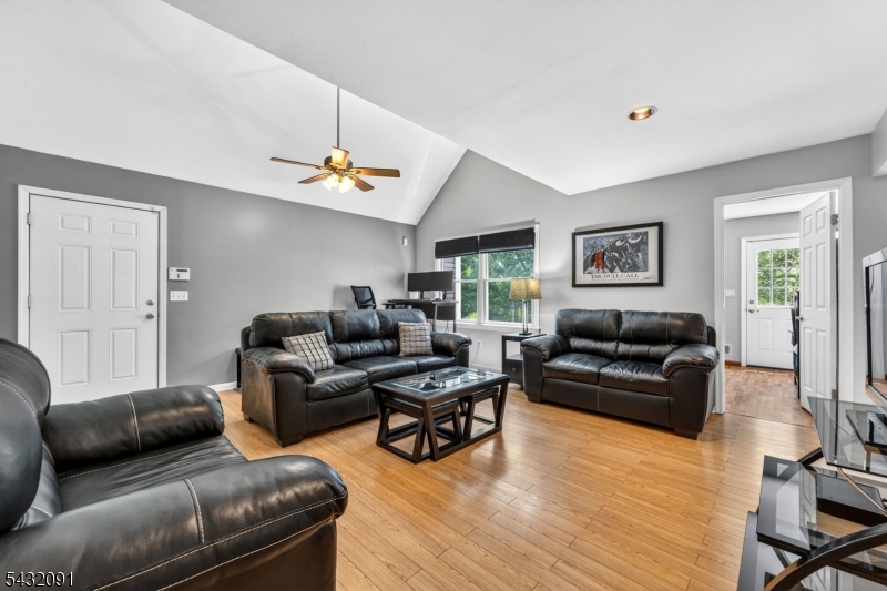 1 Wyckoff Way