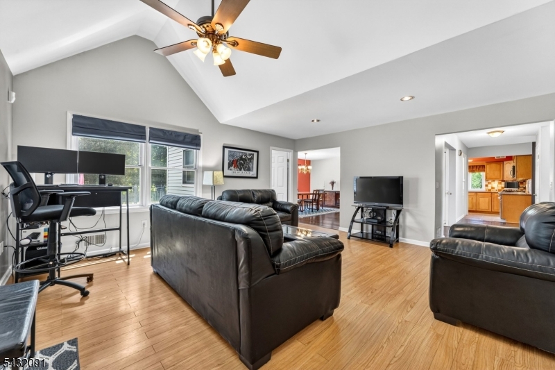 1 Wyckoff Way