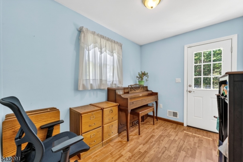 1 Wyckoff Way