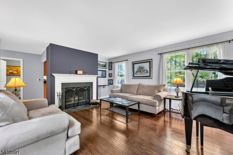 1 Wyckoff Way