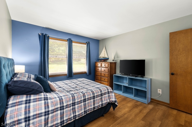 5 Jenny Jump Ct