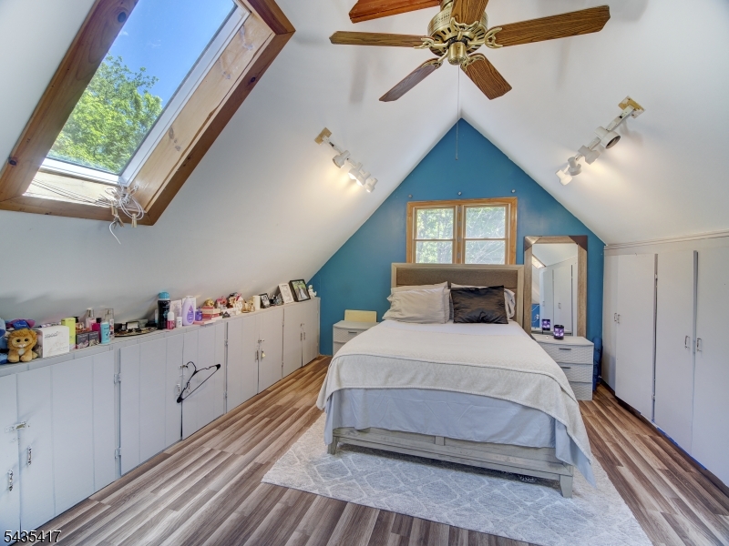 38 Orchard Dr