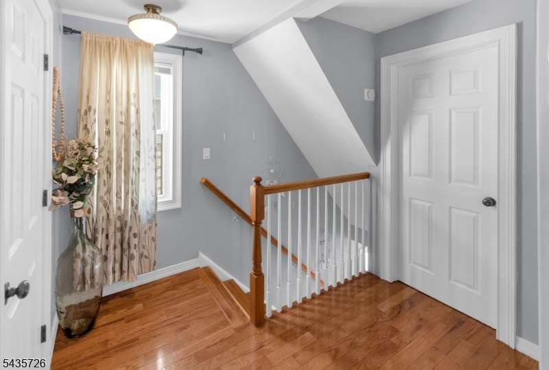 56 Ridgefield Ave