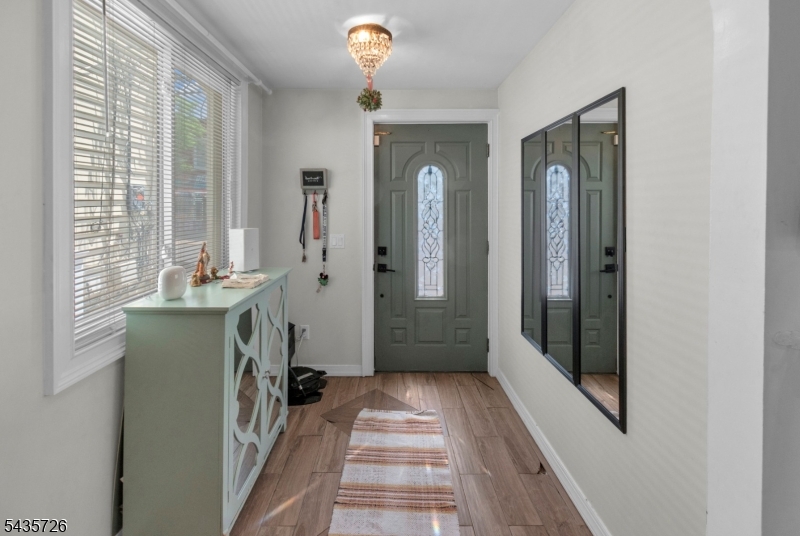 56 Ridgefield Ave
