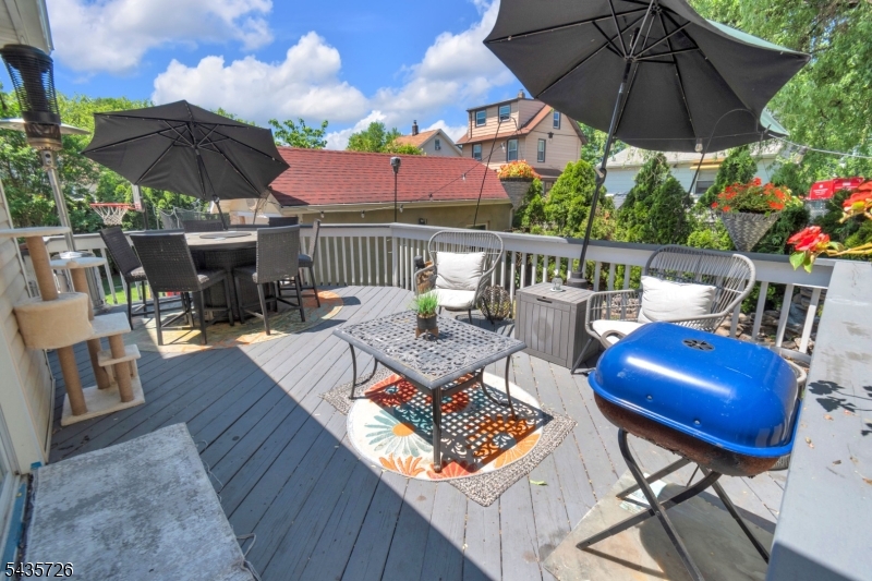 56 Ridgefield Ave