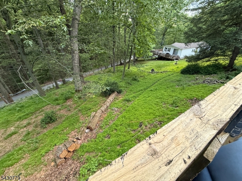 18 Northwood Dr