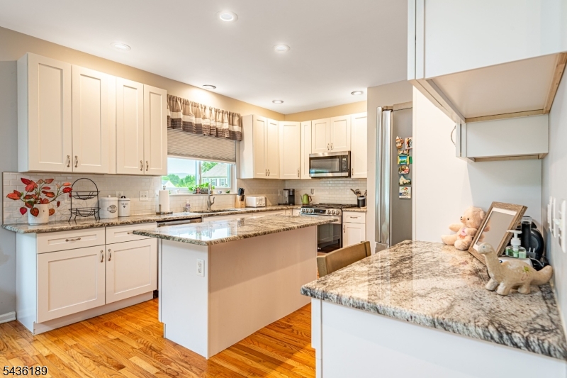 1710 Washington Valley