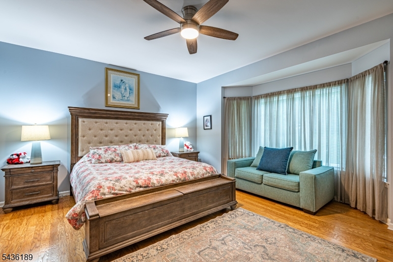1710 Washington Valley