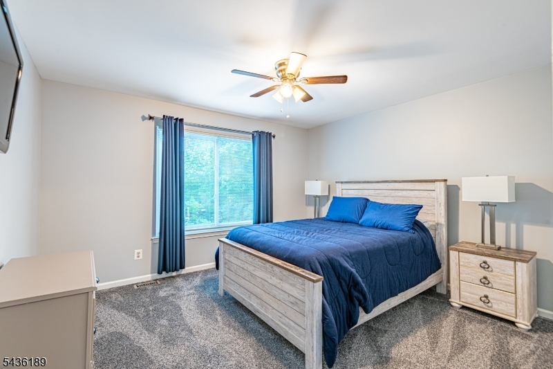 1710 Washington Valley