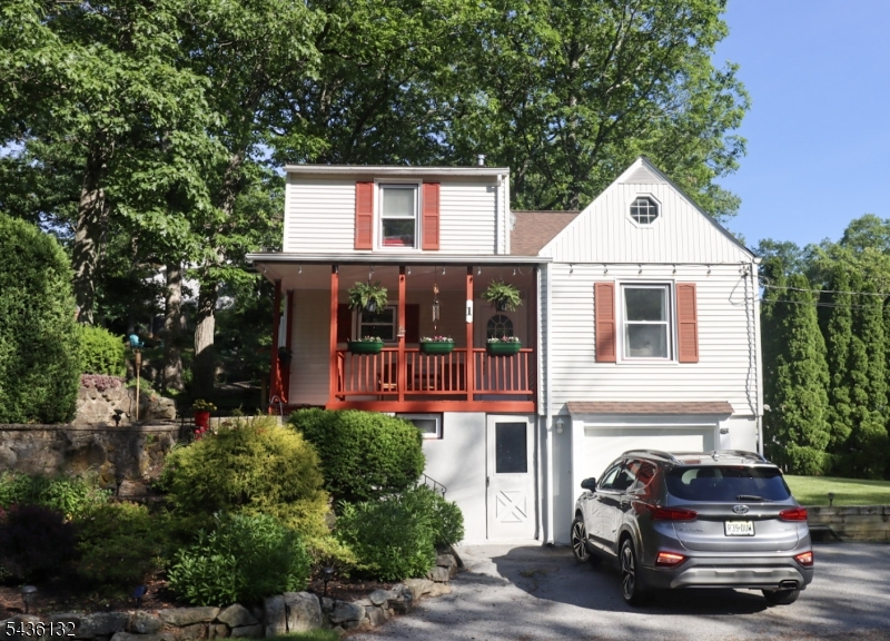 1 Dorel Rd