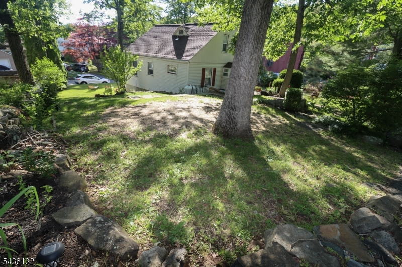 1 Dorel Rd
