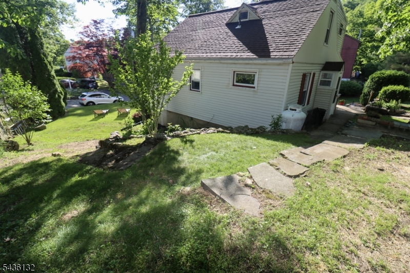 1 Dorel Rd