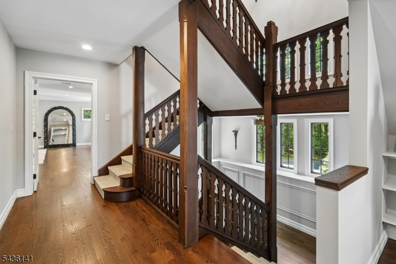 100 Gregory Ave