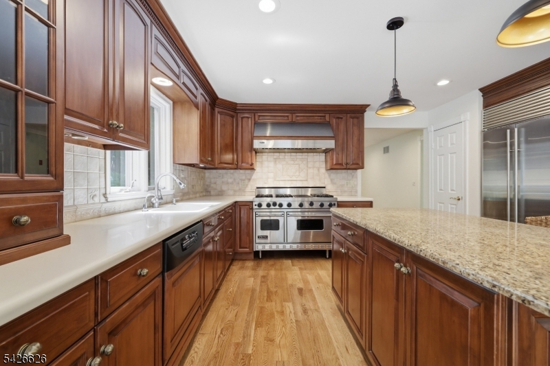 20 Indian Run Rd