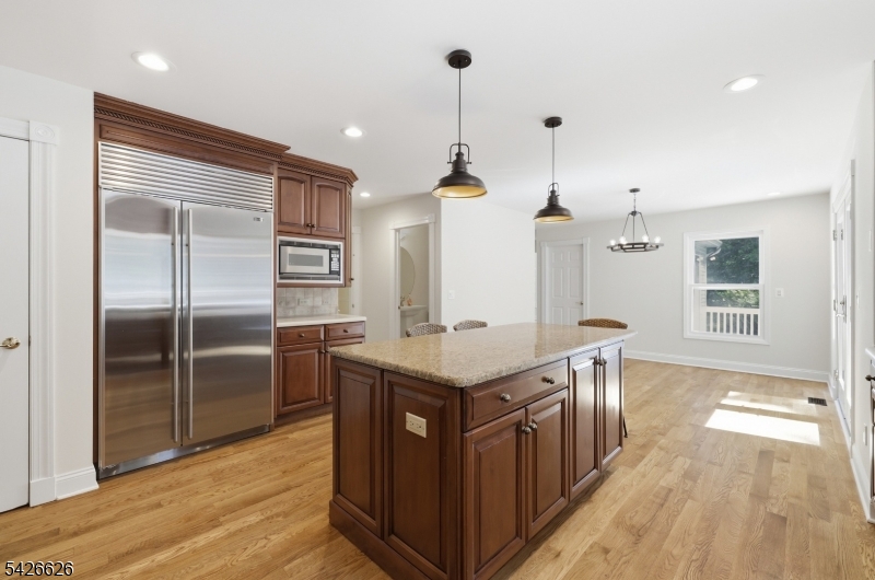 20 Indian Run Rd