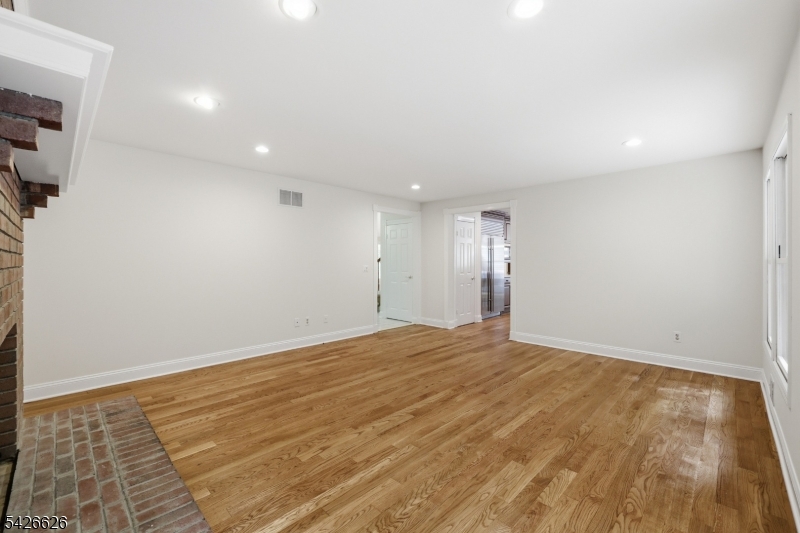 20 Indian Run Rd