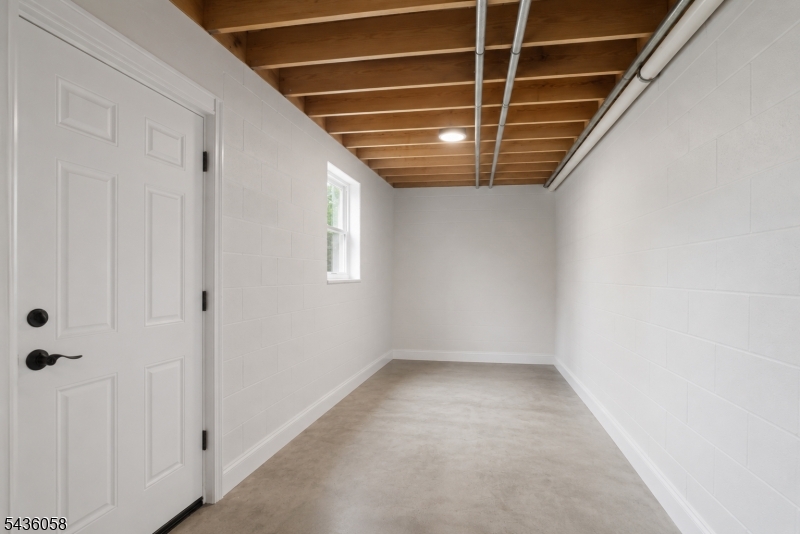 10 Tice Rd