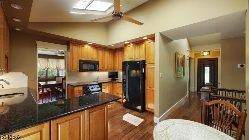 5 Johanna Ln
