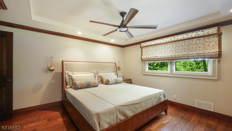 5 Johanna Ln