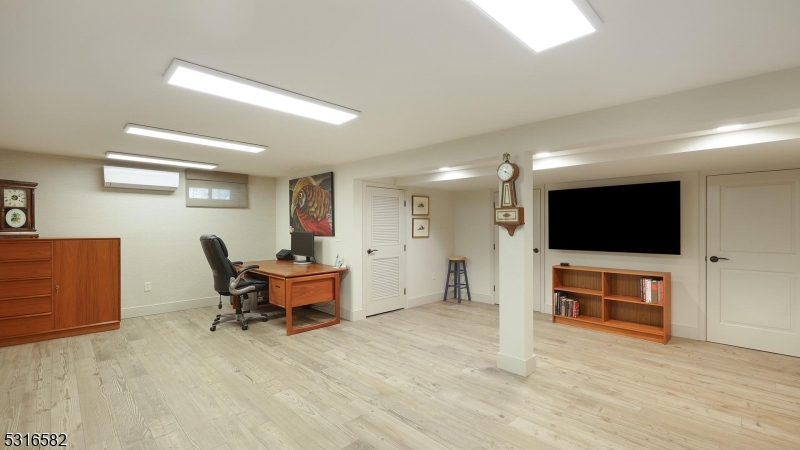 5 Johanna Ln