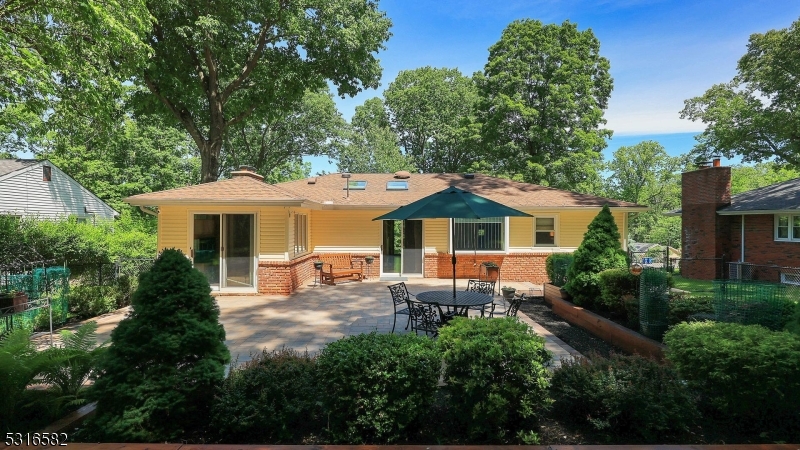5 Johanna Ln