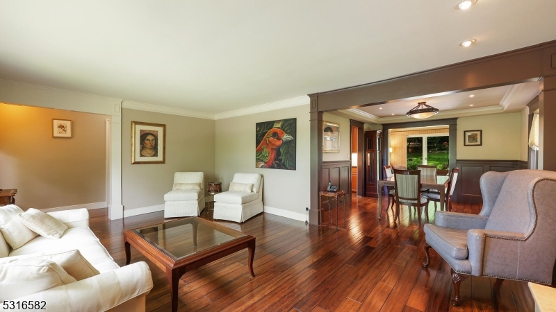 5 Johanna Ln