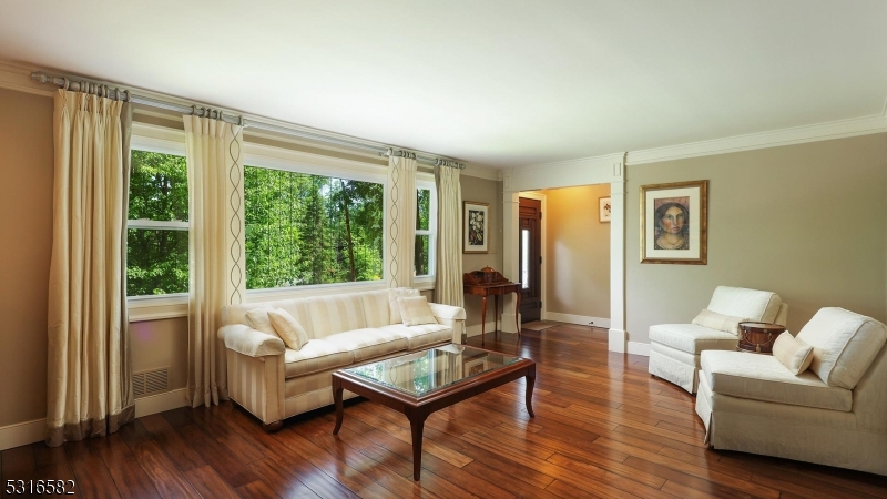 5 Johanna Ln